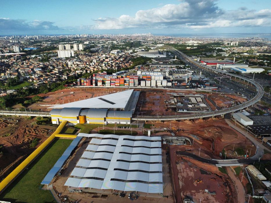 Filmagem 4K e fotografia com Drone