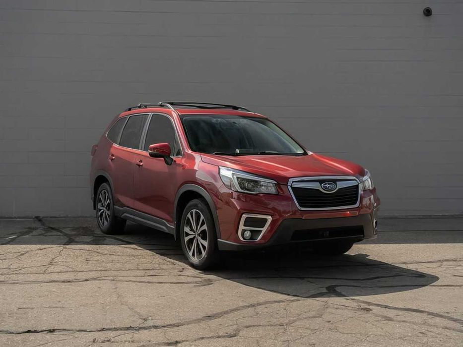 Subaru Forester      2021