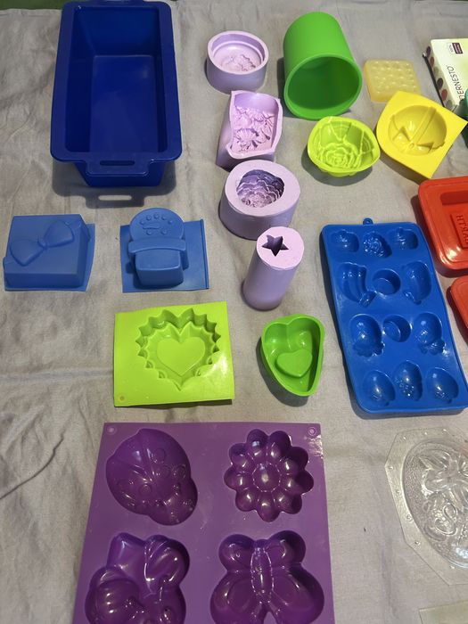 Форми для мила, декор для пакування