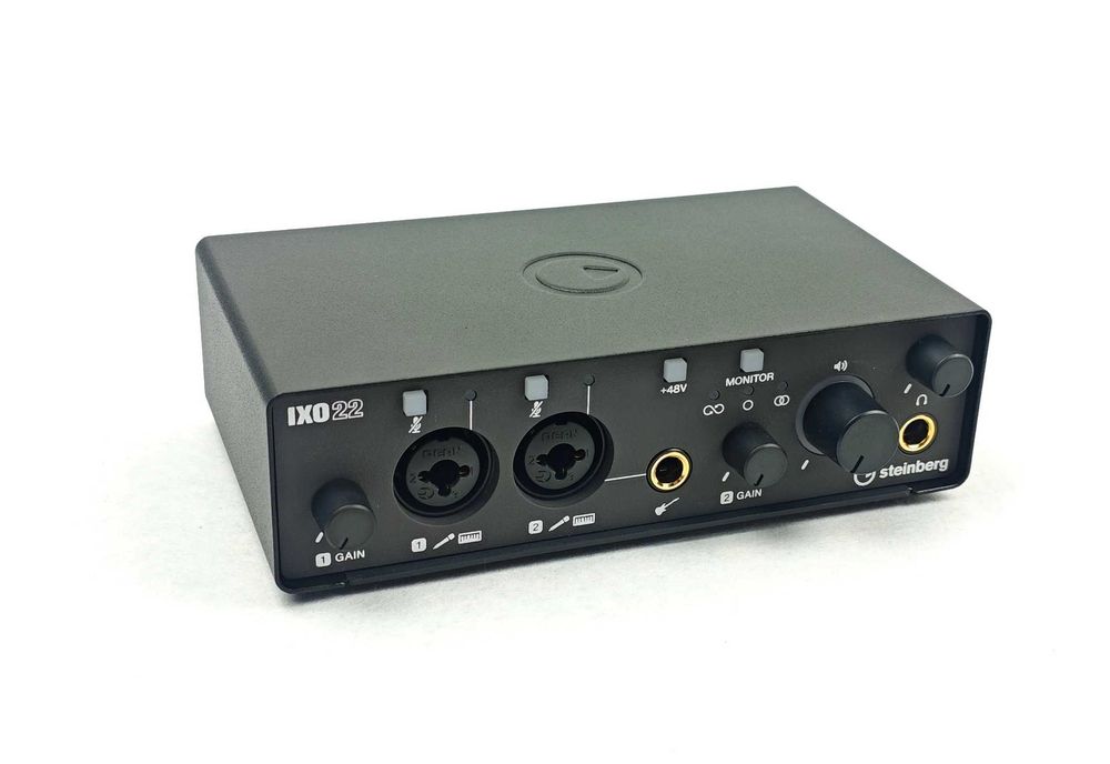 Звукова карта Steinberg IXO22 [IXO 22] аудіоінтерфейс