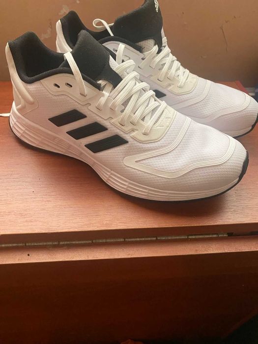 Чоловічі кросівки ADIDAS