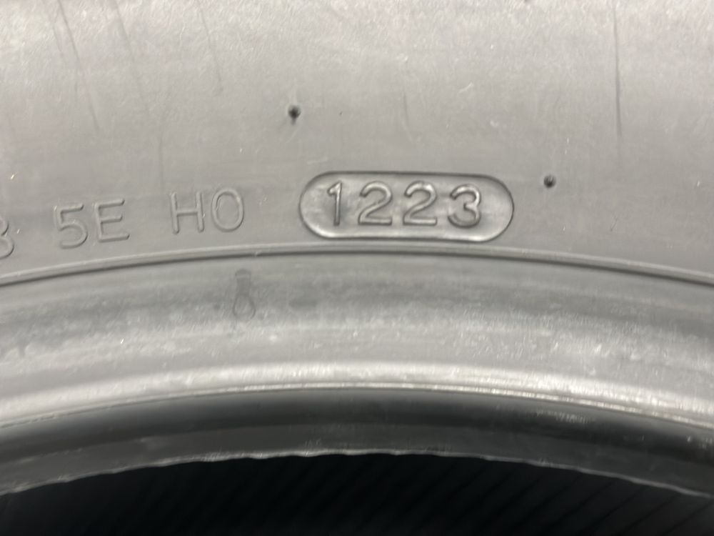 Нові літні шини Hankook Ventus S1 evo3 ev 235/55 R19 101T AO