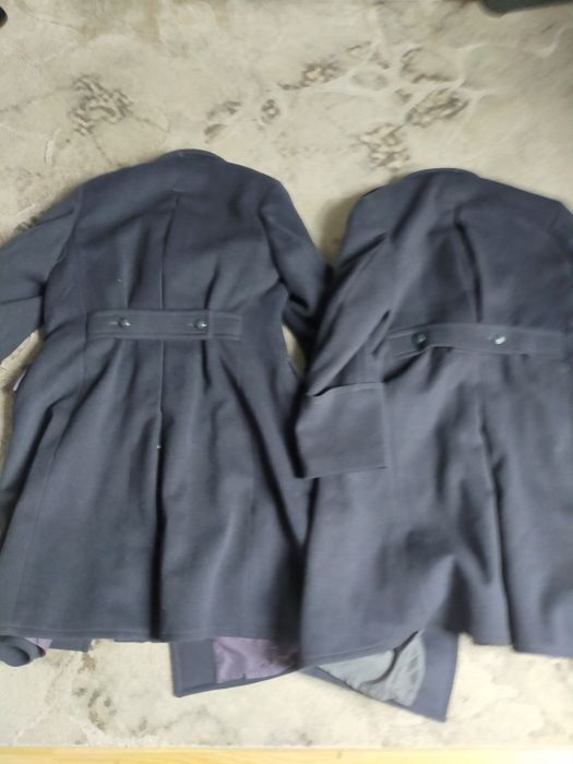 Płaszcz wojskowy sił powietrznych.