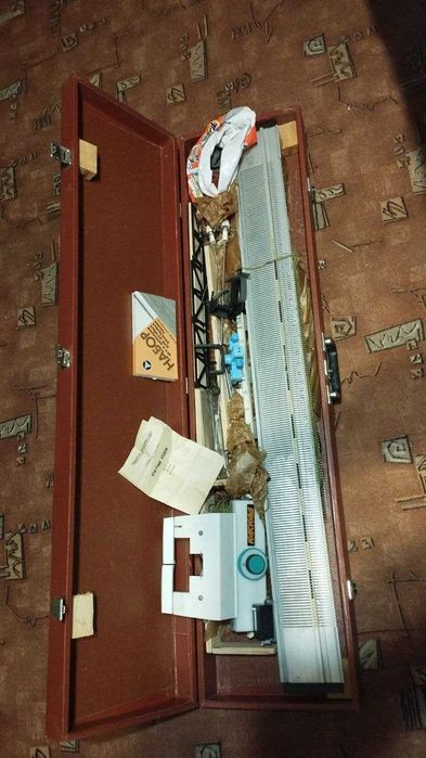 Вязальная машинка СССР.