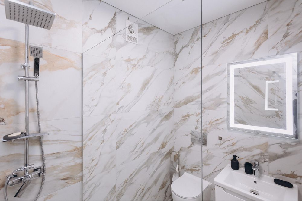 В центрі міста з новим ремонтом новобудова