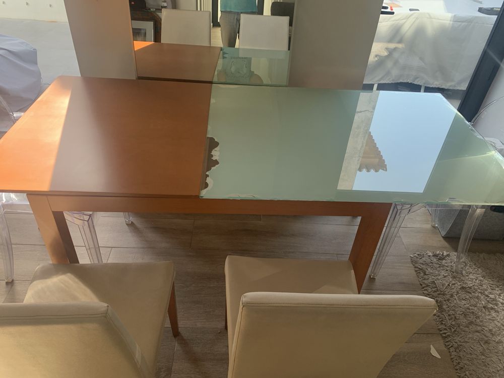 Mesa extensivel 4 a 10 pessoas - urgente