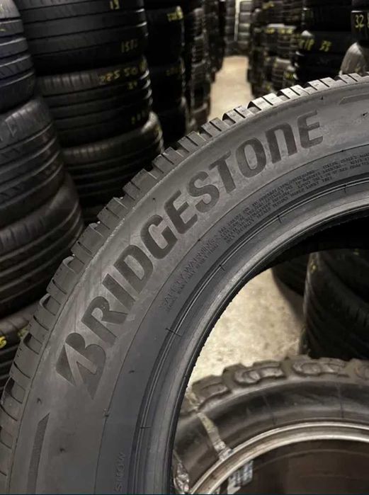215/65 R17 BRIDGESTONE BLIZZAK LM005 (99% Стан Нових) 205 225 45 50 55