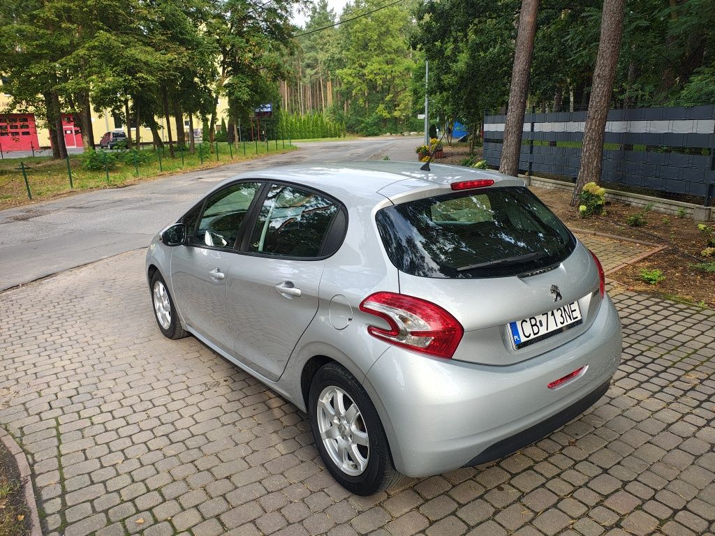 Peugeot 208 1.4 HDi Salon PL