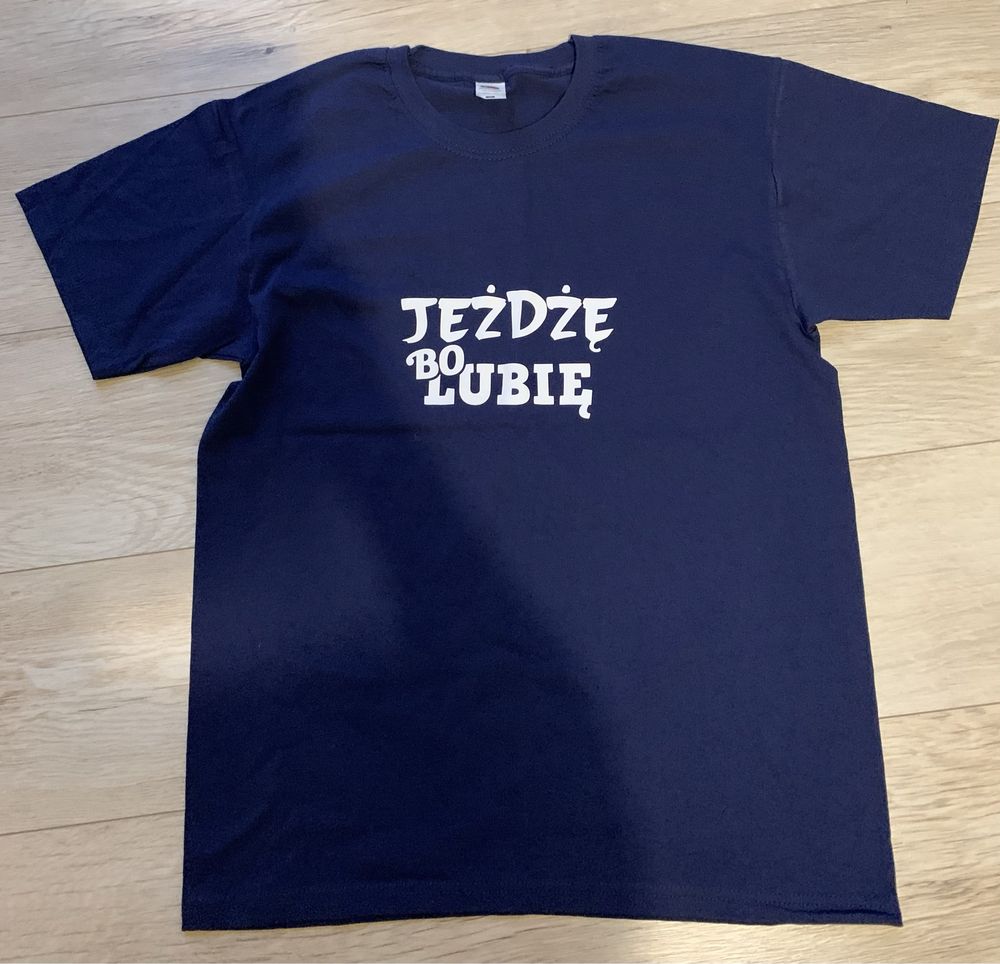 T s-shirt z napisem dla kierowcy jeżdże bo lubie