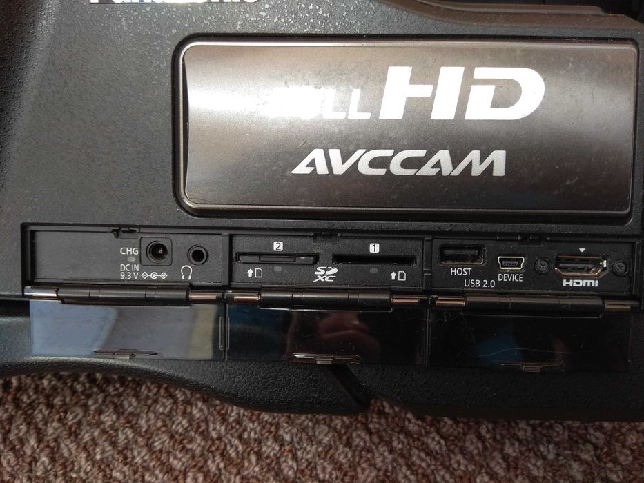 Відеокамера Panasonic AG-AC8EJ full HD flesh