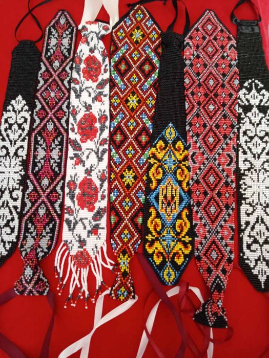 Вироби з бісеру. Гердан, силянка, краватка,чокер