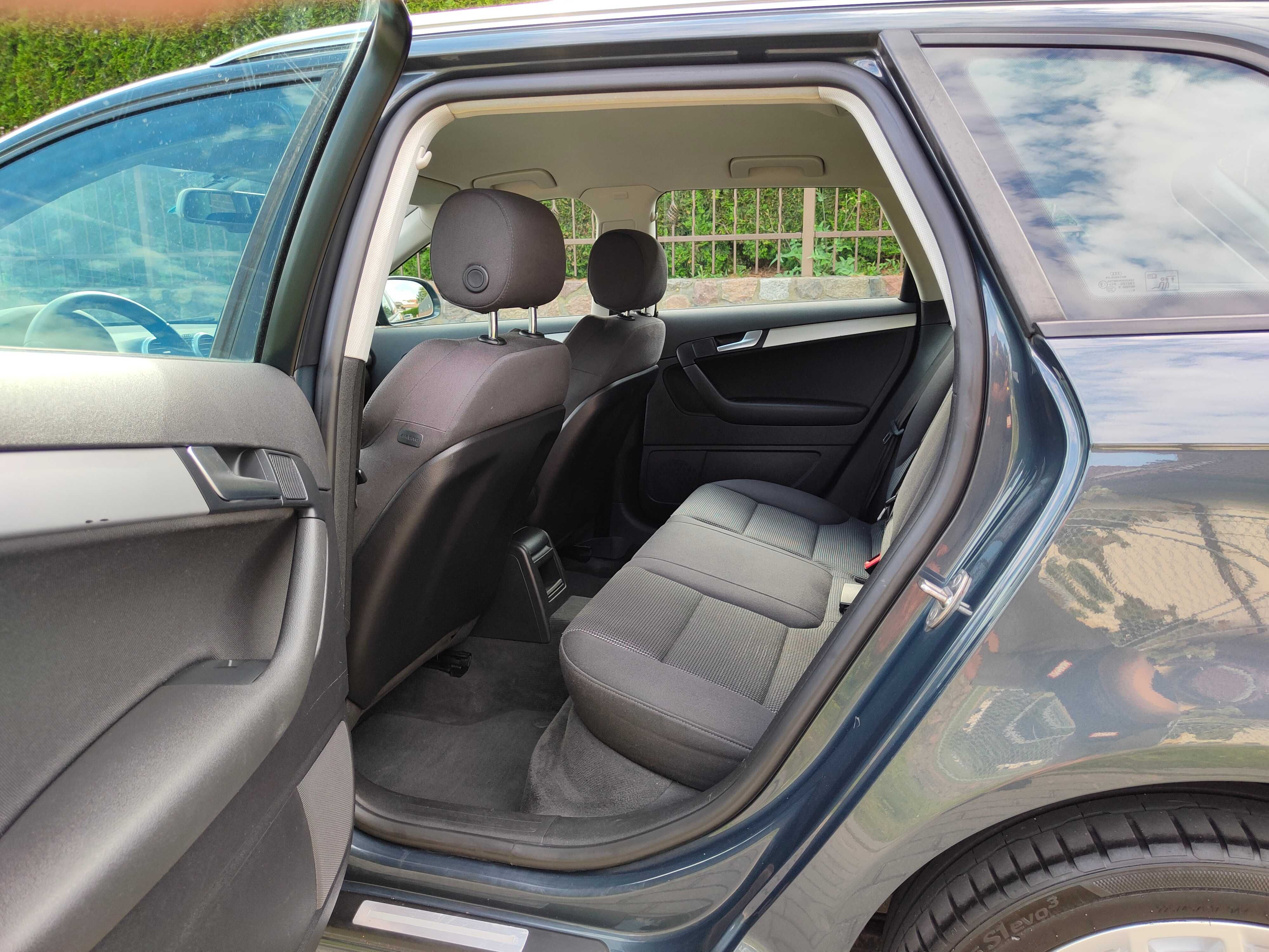 Audi A3 8P * 2.0TDI 140KM * Bi-Xenon * Automat * Navi Plus * Łopatki *