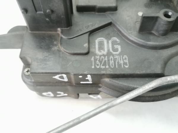 Fechadura / fecho porta frente direito OPEL Astra H Hatchback (L48)