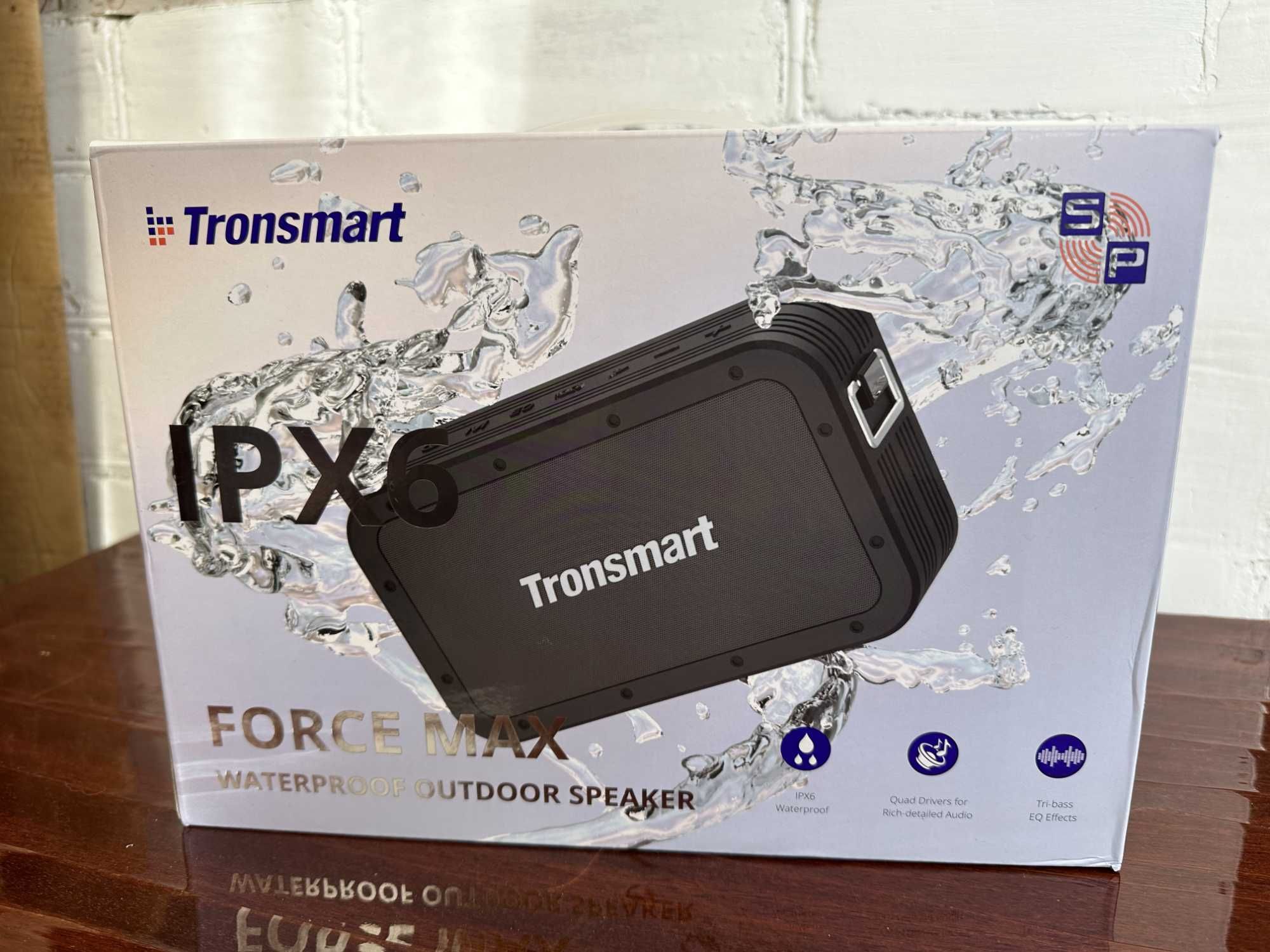 Акустика портативная водонепроницаемая Tronsmart Force Max