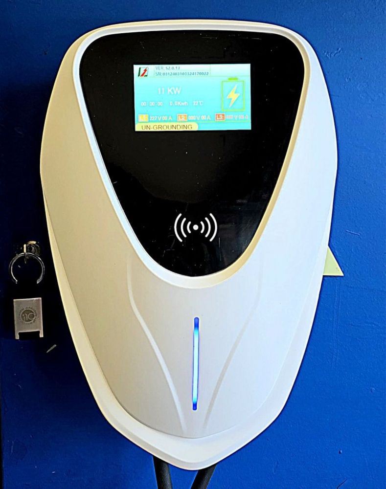 WallBox Tesla