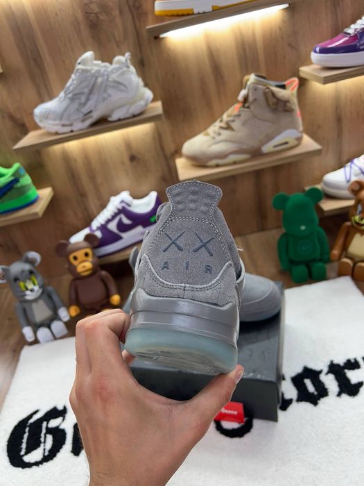 Кросівки Nike Air Jordan 4 Retro Kaws Grey