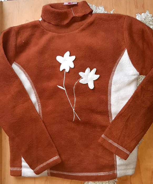 Bluza ciepła ( nowa z metką)- 128cm