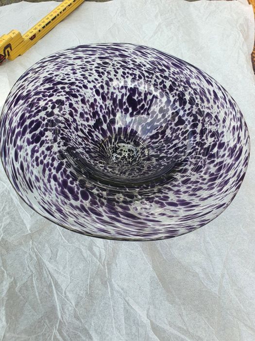 Patera, szkło szwedzkie.