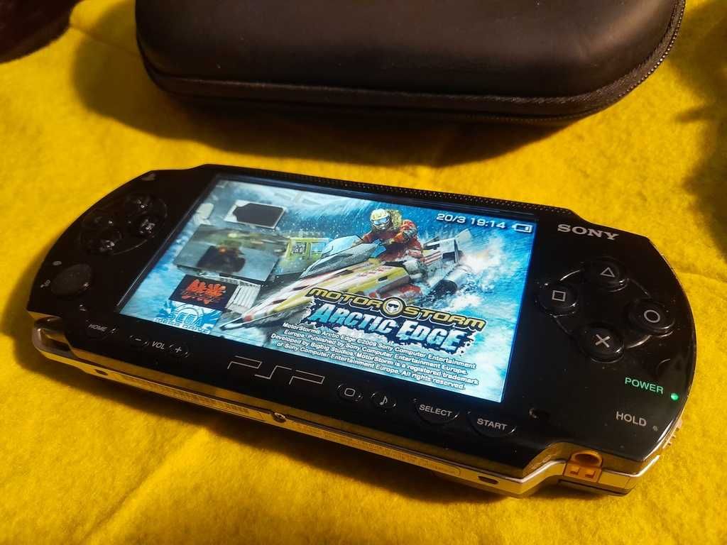 приставка Sony PSP Fat 1000 IPS