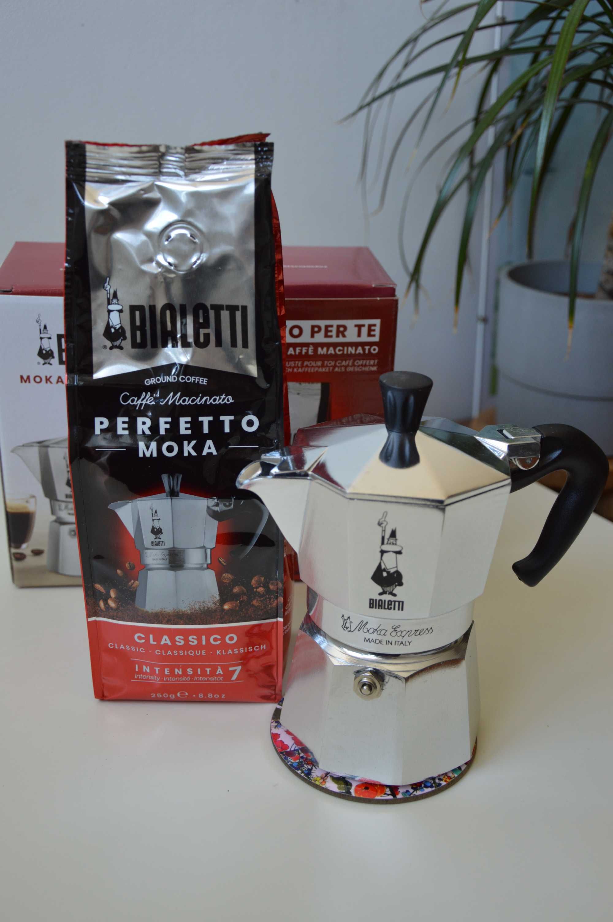 Zestaw prezentowy kawiarka Bialetti 3tz + Caffe Macinato 250g