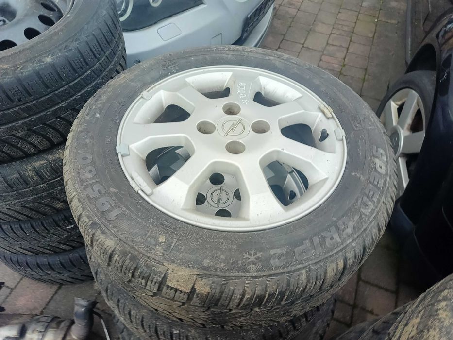 opel astra h alufelgi plus opony zimowe 195/60 R15