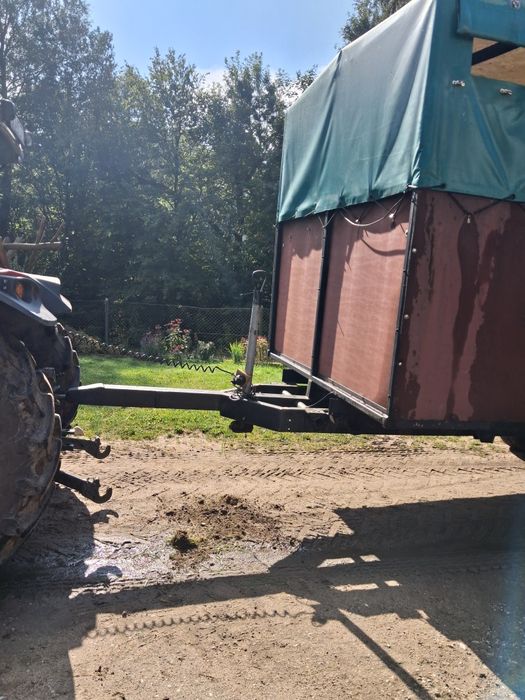 Przyczepa do przewozu zwierząt,koni,bydla