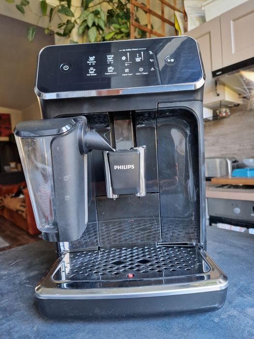 Ekspres ciśnieniowy Philips LatteGo 2200 ep2231