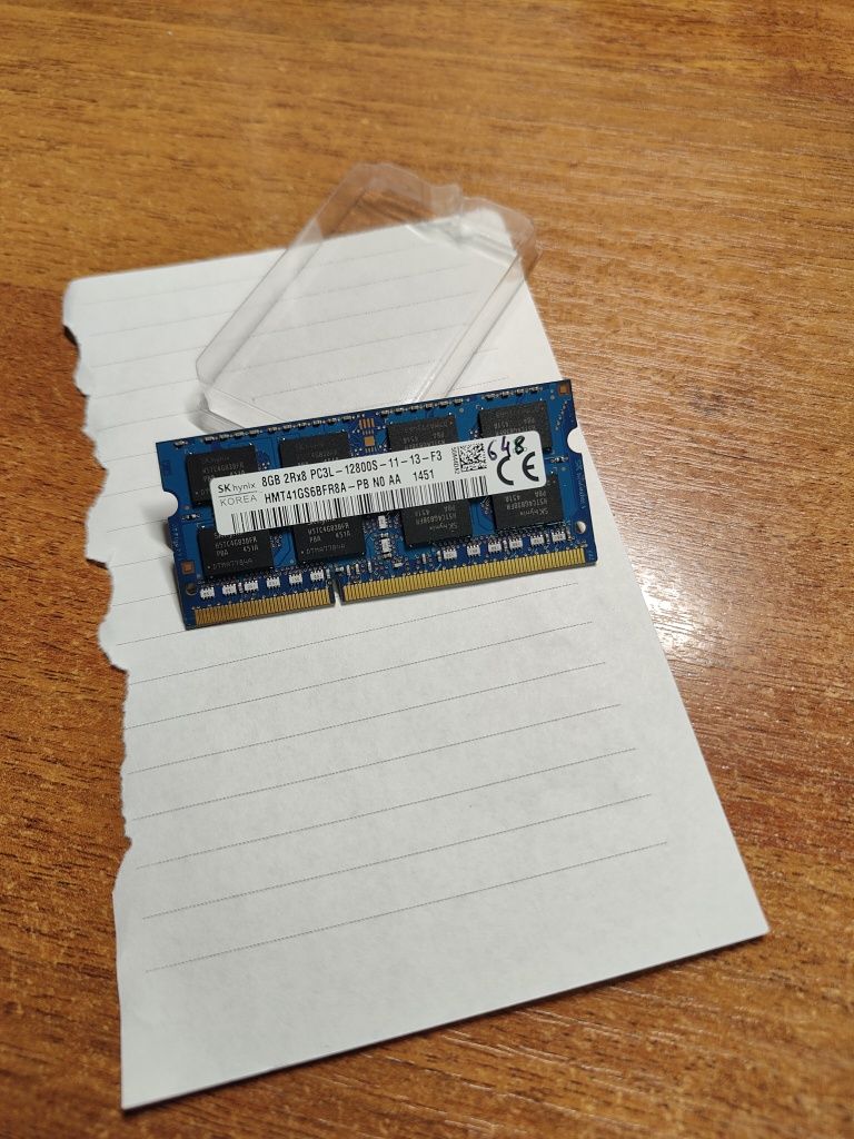 Продам оперативну пам'ять в робочому стані SK/hynix 4Gb 1600MHh ddr3