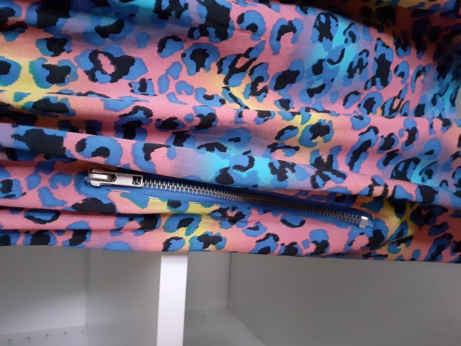 Sukienka na grubych ramiączkach