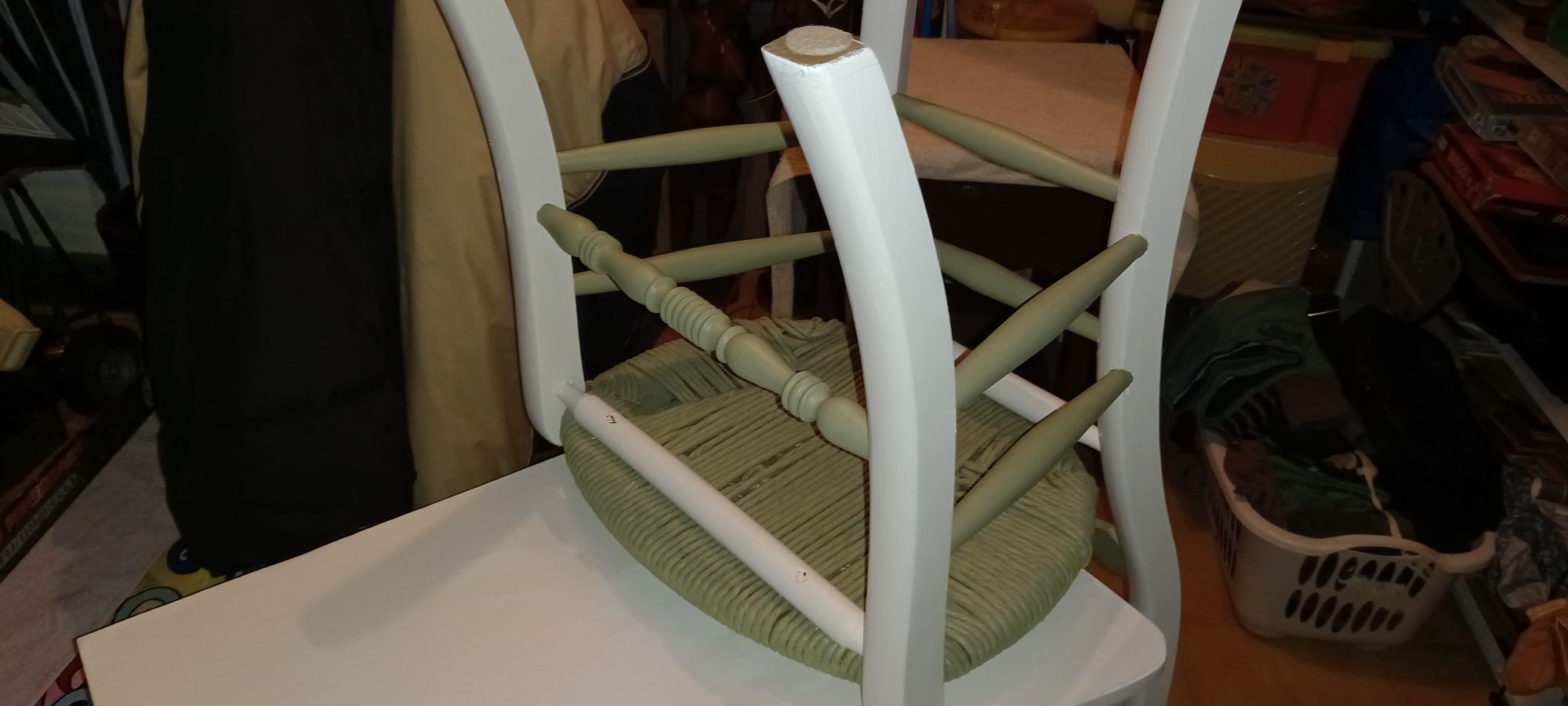 Mesa rústica com 2 cadeiras