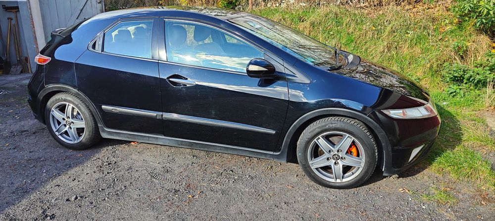 Honda Civic 2008 1.8 140 km