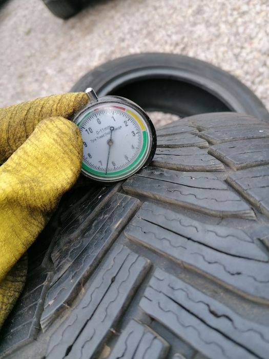 215/55/17 Michelin 2022 rok zimowe