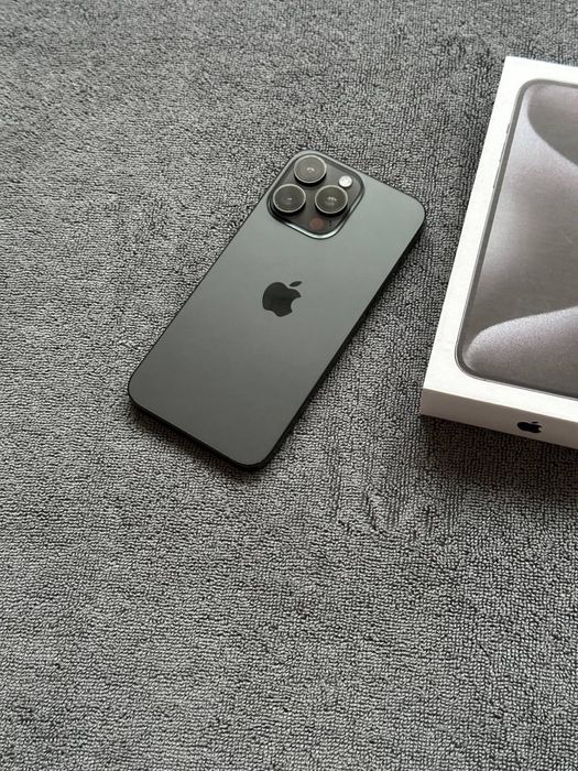 Продам IPhone 15 PRO MAX 256 Neverlock