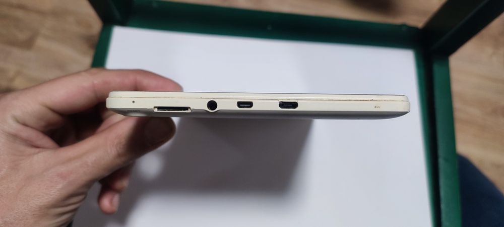 Планшет Cube u27gt для мультиків супер