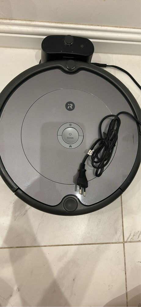 Irobot Roomba 697