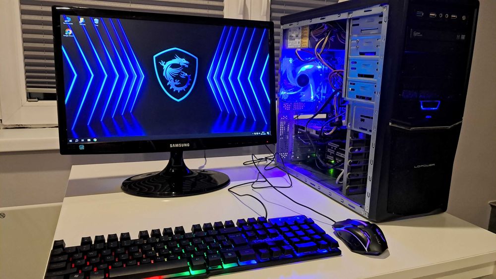 Zestaw do Gier i5 4x3.5Ghz/Ram-16GB/GTX/SSD-240GB/LED/Samsung 22''