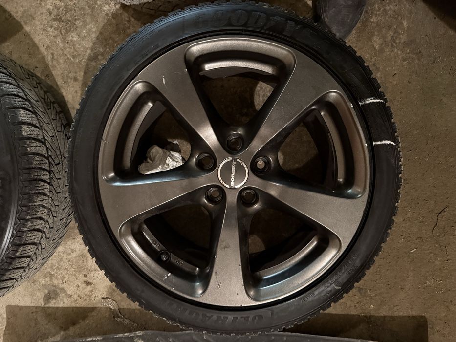 Felgi R17 z oponami Audi 5x112