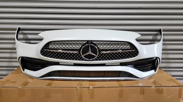 Бампер передний решетка радиатора Mercedes Benz W206 C Class Amg пакет