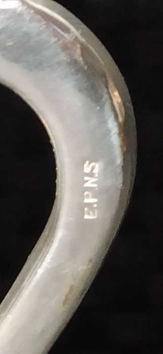 Kubek na stopie  Posrebrzany EPNS H  11 cm  V 0,355, 12 Oz