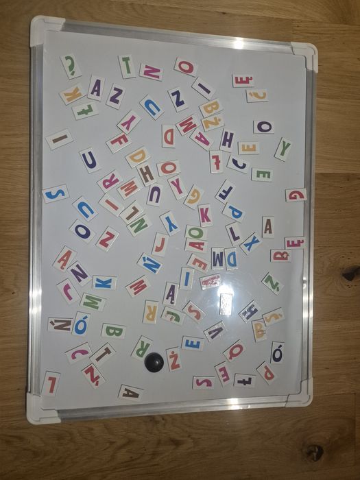 Tablica suchościeralno magnetyczna biała 60x45 cm