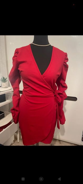 Czerwona sukienka-wesele,chrzest