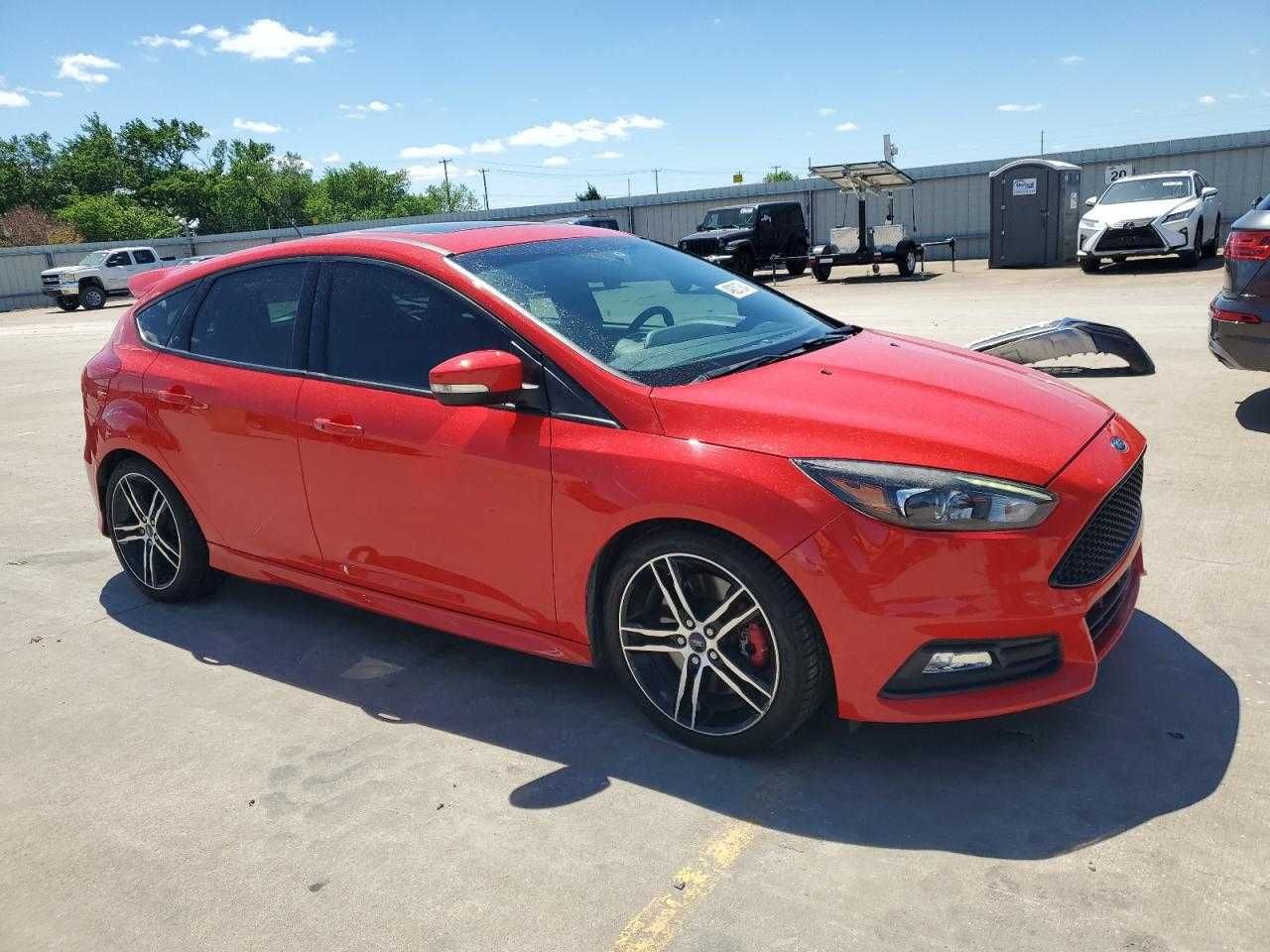 2017 Ford Focus ST