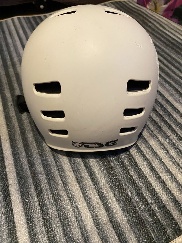Evolution Satin Kask Tsg