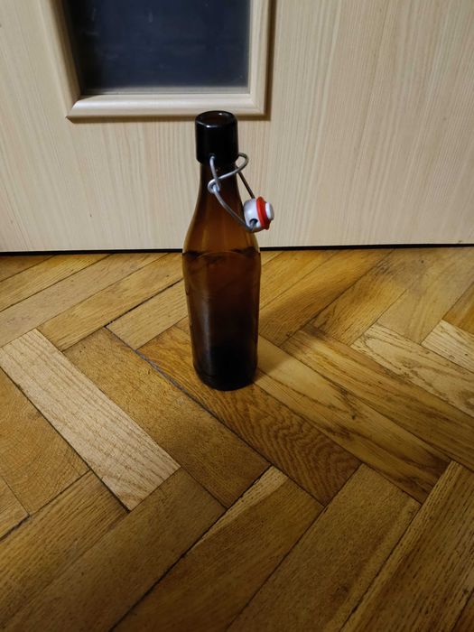 Butelka szklana brązowa