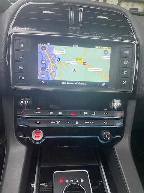 Sprzedam Jaguar F-Pace (zamiana)