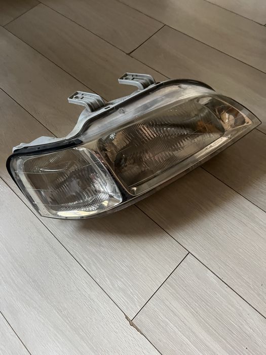 Lampa prawa Honda Civic VI mb polift