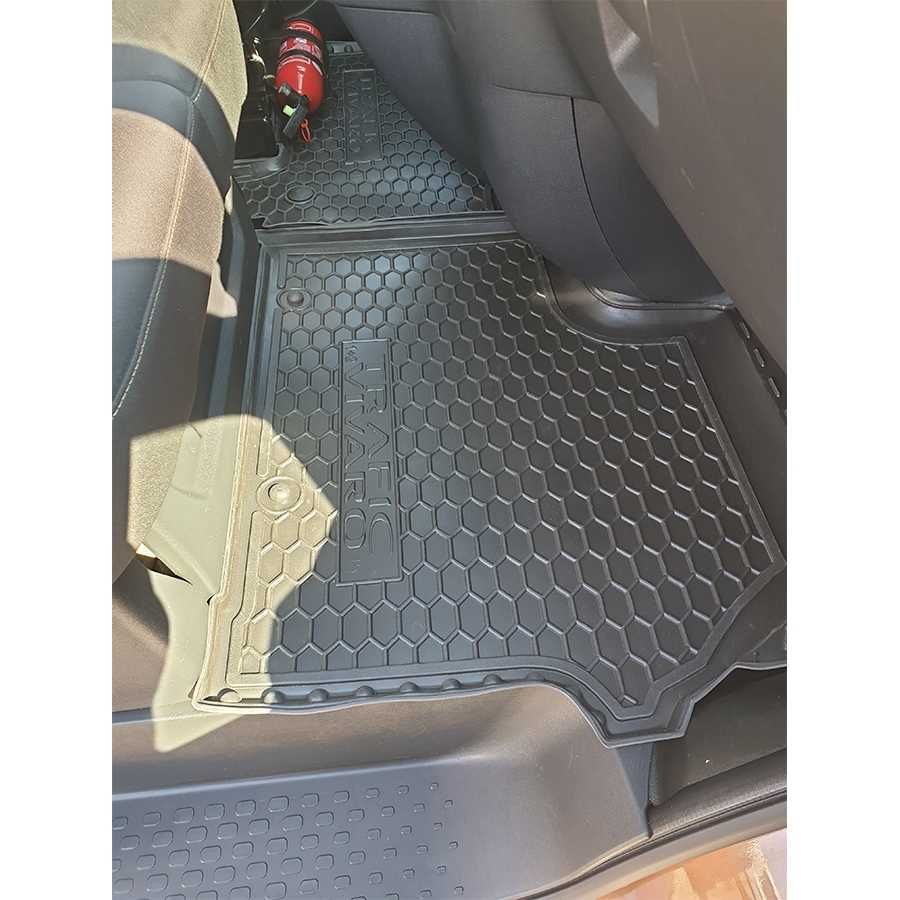 Коврики в салон авто Opel Vivaro-Renault Trafic 2014-2021 / 1+2 / 1+1