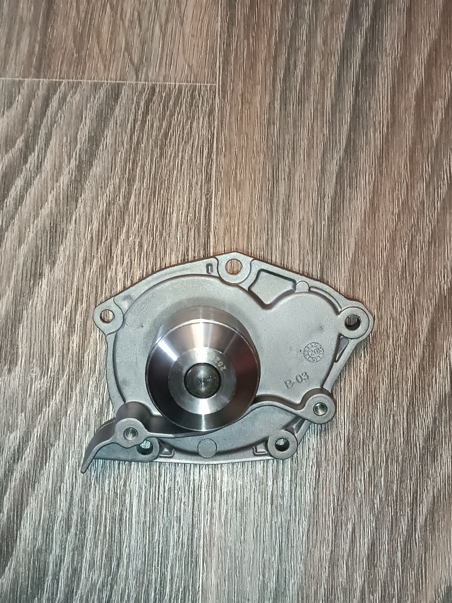 Продам Помпу  AIRTEX Renault Megane 2