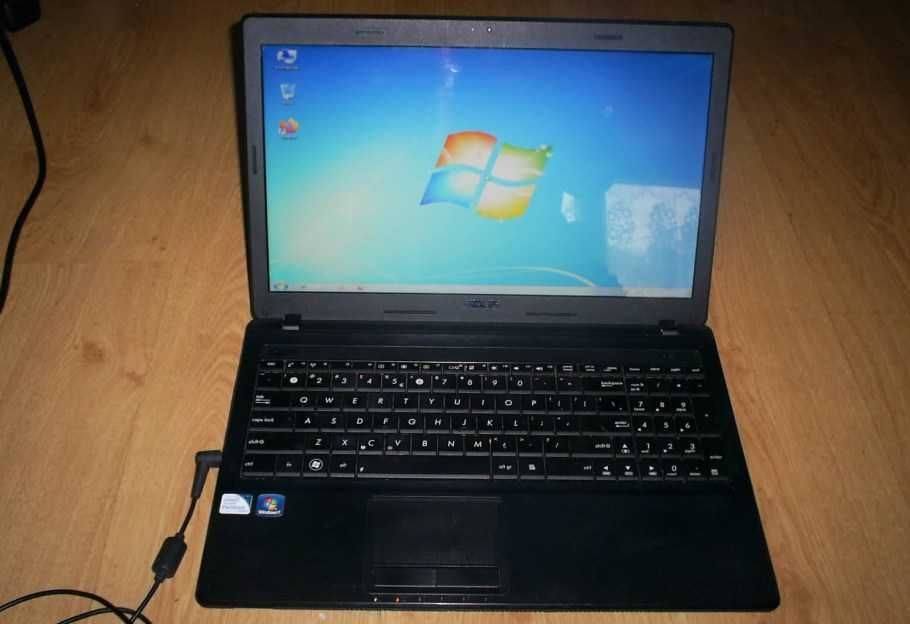 Laptop Asus  Intel Core i5- 2x2.5 ghz