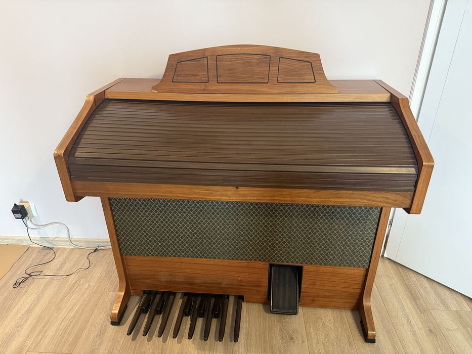 Organy Viscount M 50 Intercontinental